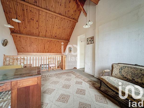 Maison 7 pièces de 220 m² à Neyron (01700)