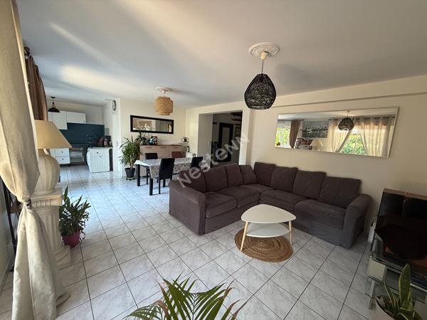 Maison familiale 4 chambres ! Impasse et proximité de Rennes