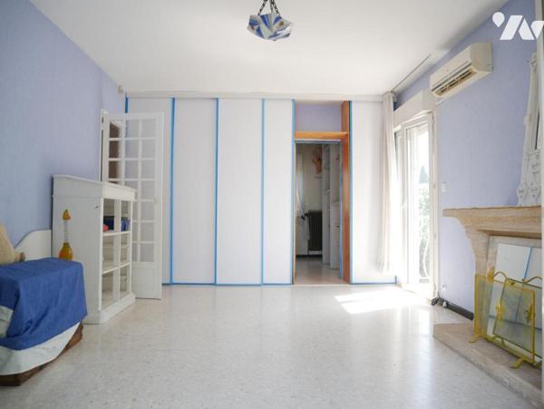 Quartier " Hôpitaux - Facultés", au calme, une maison de 180 m² avec un jardin de 630 m².