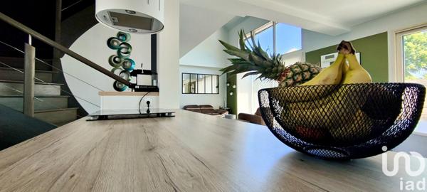 Maison traditionnelle 4 pièces de 109 m² à La Chapelle-sur-Erdre (44240)