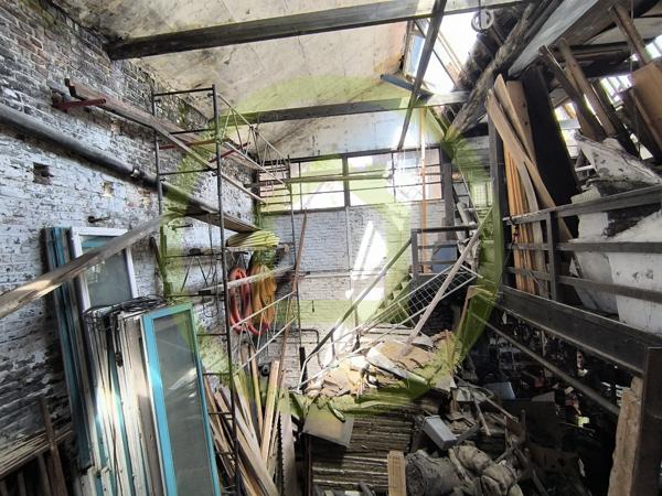 Immeuble à rénover à LILLE (59000)