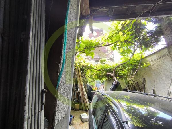 Immeuble à rénover à LILLE (59000)