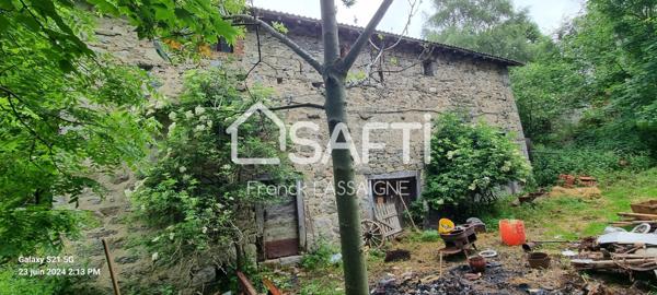 Ancien Corps de Ferme en pierres avec grange