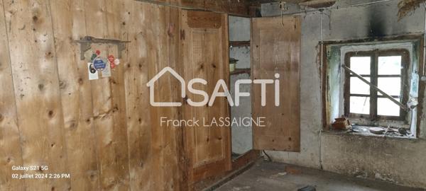 Ancien Corps de Ferme en pierres avec grange