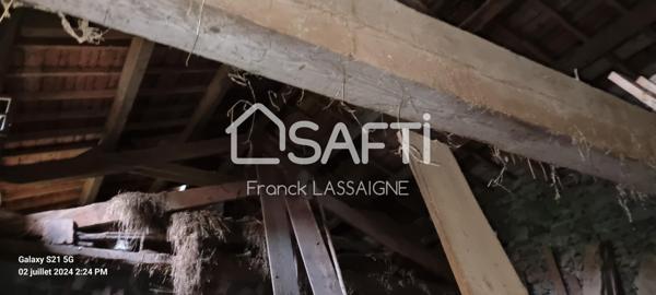 Ancien Corps de Ferme en pierres avec grange