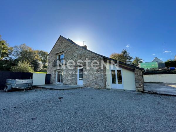 CHARMANTE LONGERE - BOURG DE GRAND-CHAMP