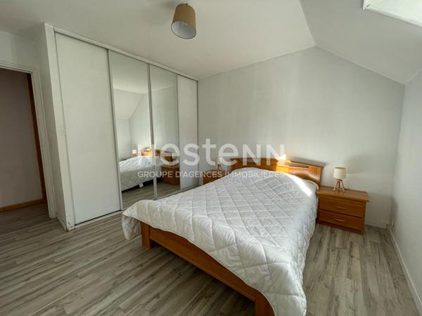 CHARMANTE LONGERE - BOURG DE GRAND-CHAMP