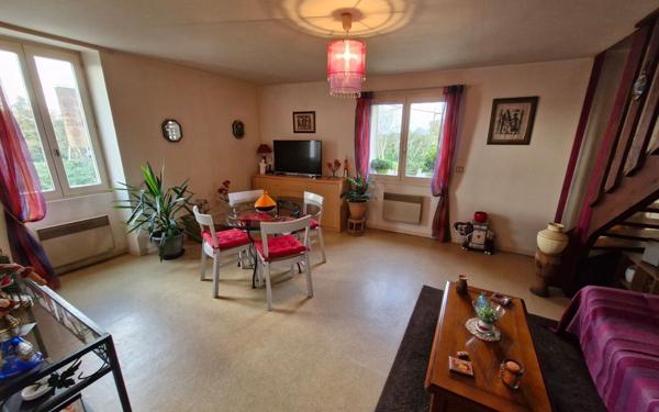 Maison à vendre    10 pièces •  Mugron