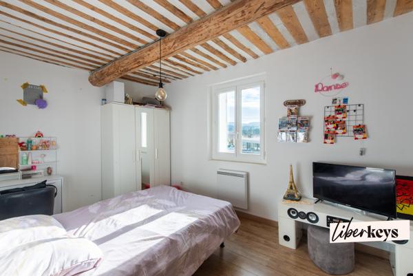 🏠 Maison de village avec extérieurs + garage, Malemort-du-Comtat