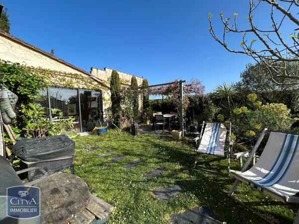 Maison à vendre 5 pièces 180m² Montagne (33570)