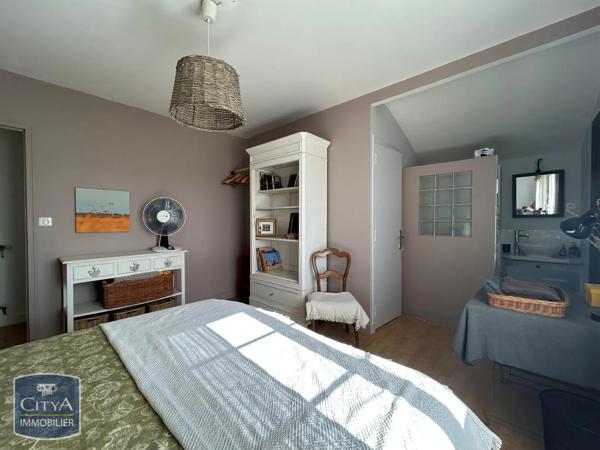 Maison à vendre 5 pièces 180m² Montagne (33570)