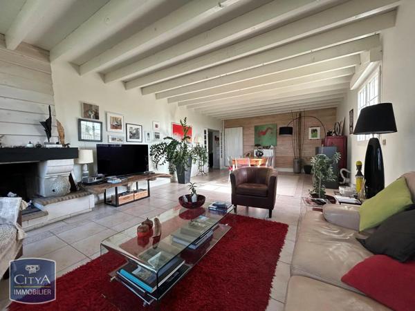 Maison à vendre 5 pièces 180m² Montagne (33570)