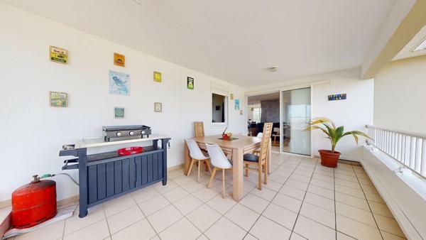 Appartement toit-terrasse T4, vue dégagée.