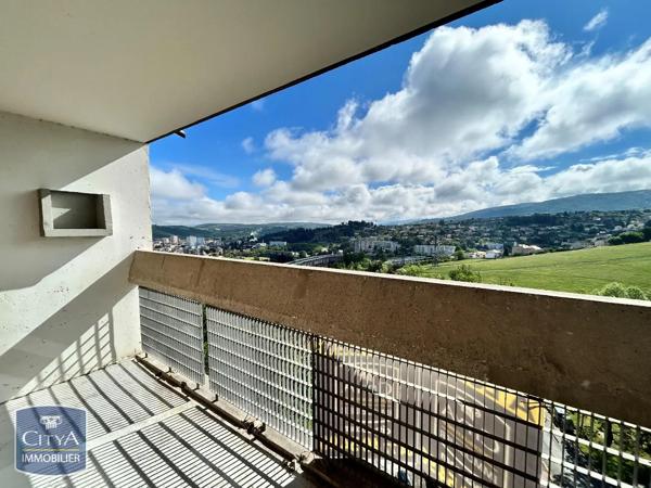 Appartement à louer 2 pièces 66.16m² Firminy (42700)