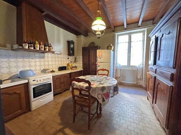 Maison à vendre à Saint-Séverin (16390) - Charente