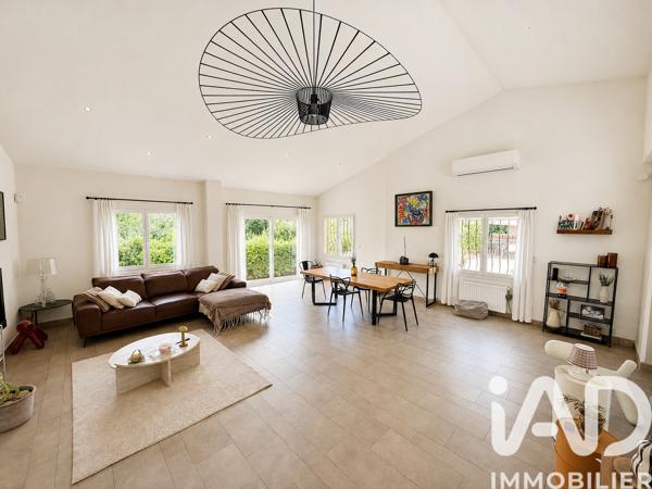 Maison à vendre 4 pièces 121 m² Nîmes