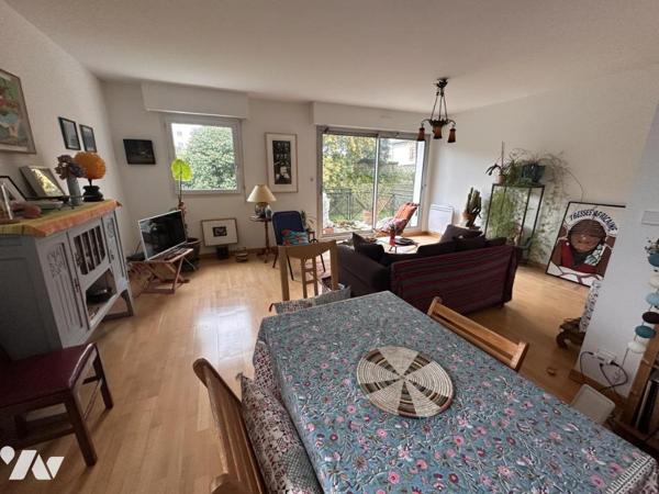 A VENDRE, VANNES proche La Madeleine à 10 mn Hôtel de ville, idéal investisseur, appartement T3 loué