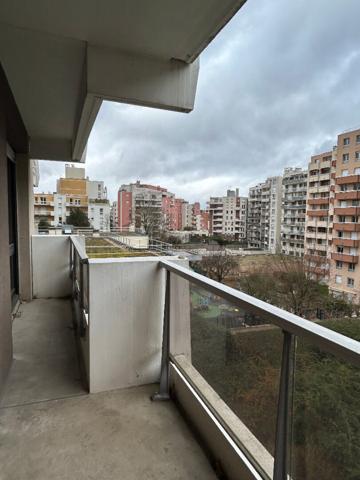 Appartement Le Kremlin Bicetre 2 pièce(s) 44.56 m2