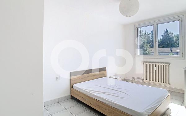 Appartement à vendre    4 pièces •  Notre-Dame-de-Sanilhac