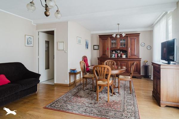 Appartement à vendre 229 000 € Villeurbanne 3 p 64 m² DPE D