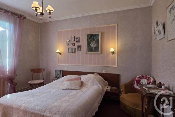 Maison à vendre  7 pièces - 136,45 m 2   MONT DE MARSAN  - 40