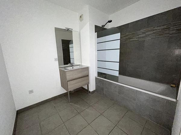 Appartement T3 Résidence récente et sécurisée