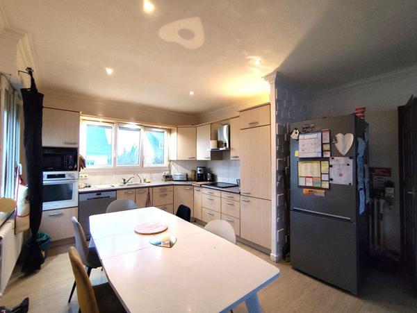 PLOUFRAGAN : Grande maison idéalement située