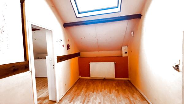 Champigny (89340) OPPORTUNITE A SAISIR - MAISON 3 CHAMBRES AVEC JARDIN - CHAMPIGNY SUR YONNE AU PRIX DE 145 800 € F.A.I