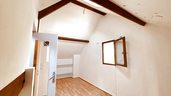 Champigny (89340) OPPORTUNITE A SAISIR - MAISON 3 CHAMBRES AVEC JARDIN - CHAMPIGNY SUR YONNE AU PRIX DE 145 800 € F.A.I
