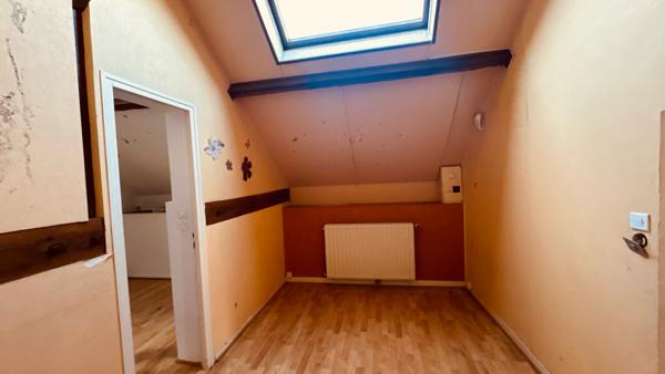 Champigny (89340) OPPORTUNITE A SAISIR - MAISON 3 CHAMBRES AVEC JARDIN - CHAMPIGNY SUR YONNE AU PRIX DE 145 800 € F.A.I