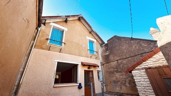 Champigny (89340) OPPORTUNITE A SAISIR - MAISON 3 CHAMBRES AVEC JARDIN - CHAMPIGNY SUR YONNE AU PRIX DE 145 800 € F.A.I