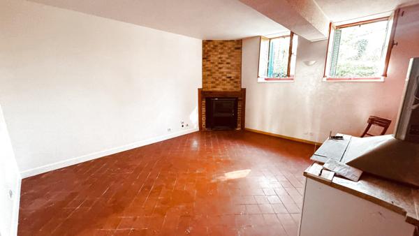 Champigny (89340) OPPORTUNITE A SAISIR - MAISON 3 CHAMBRES AVEC JARDIN - CHAMPIGNY SUR YONNE AU PRIX DE 145 800 € F.A.I