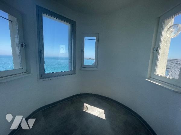 ROCHEBONNE T2 BIS VUE MER AVEC STATIONNEMENT