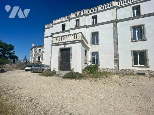 ROCHEBONNE T2 BIS VUE MER AVEC STATIONNEMENT