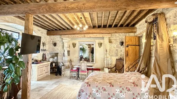 Maison à vendre 10 pièces 394 m² Caderousse