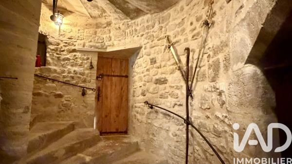 Maison à vendre 10 pièces 394 m² Caderousse