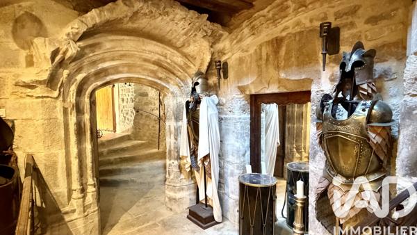 Maison à vendre 10 pièces 394 m² Caderousse