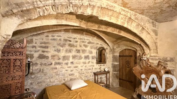 Maison à vendre 10 pièces 394 m² Caderousse