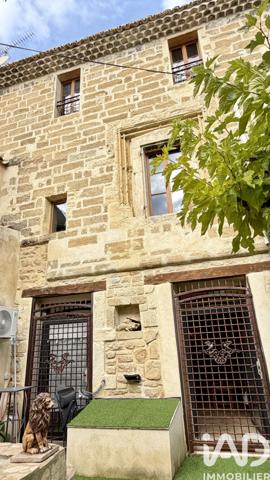 Maison à vendre 10 pièces 394 m² Caderousse