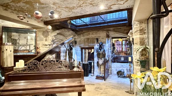 Maison à vendre 10 pièces 394 m² Caderousse