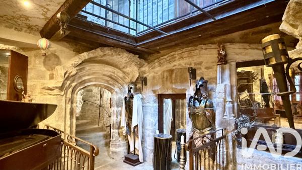 Maison à vendre 10 pièces 394 m² Caderousse