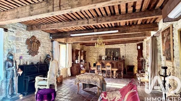 Maison à vendre 10 pièces 394 m² Caderousse