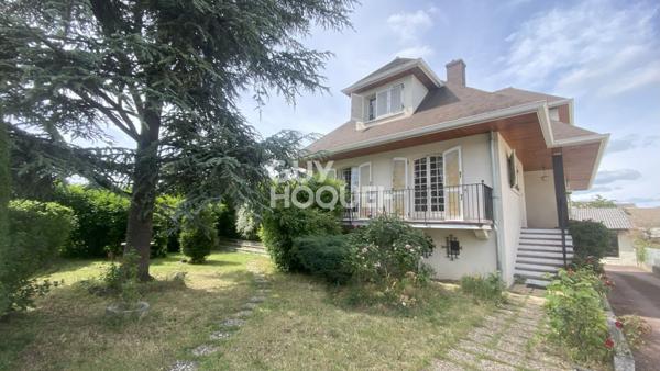 Maison Saint Apollinaire 8 pièce(s) 230 m2 avec dépendance