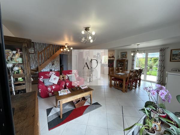 Ablon (14600) Maison 116 m² - 3 chambres - lumineuse proche honfleur avec jardin 1243 m² deux terrasses et dépendance bois