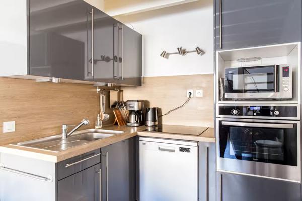 Appartement 2 pièces 49 m² avec parking Bordeaux Centre