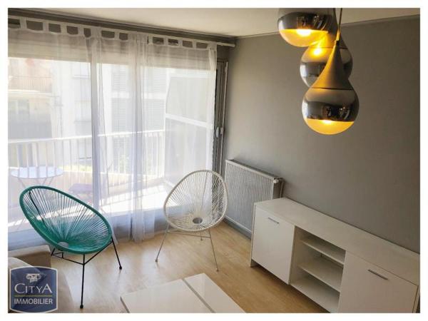 Appartement à louer 2 pièces 49.64m²