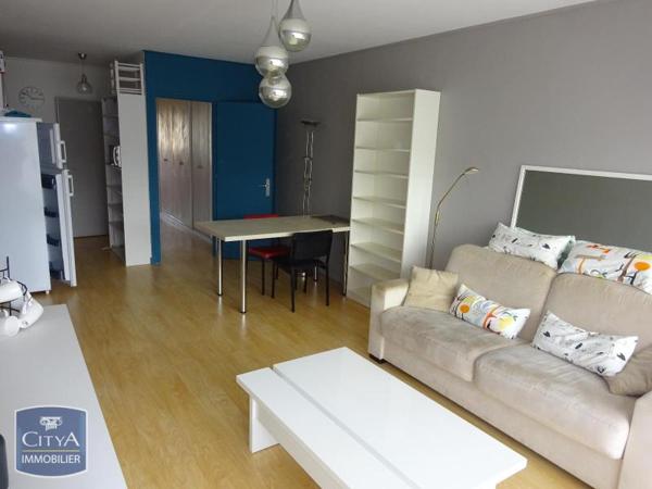 Appartement à louer 2 pièces 49.64m²