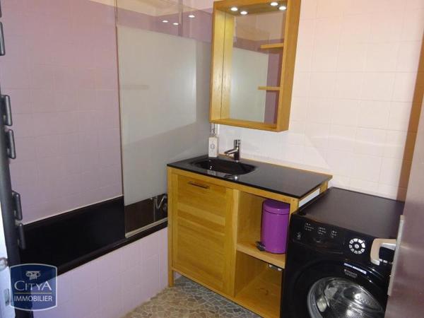 Appartement à louer 2 pièces 49.64m²