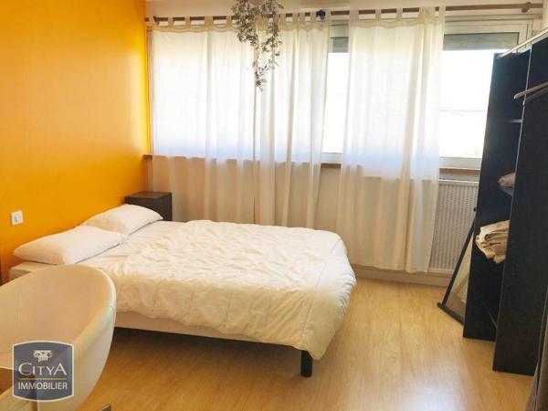 Appartement à louer 2 pièces 49.64m²