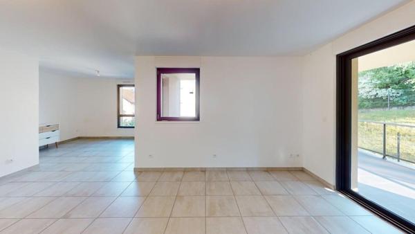 MAGNIFIQUE APPARTEMENT T4 PARFAIT ETAT TERRASSE DE 30 M²